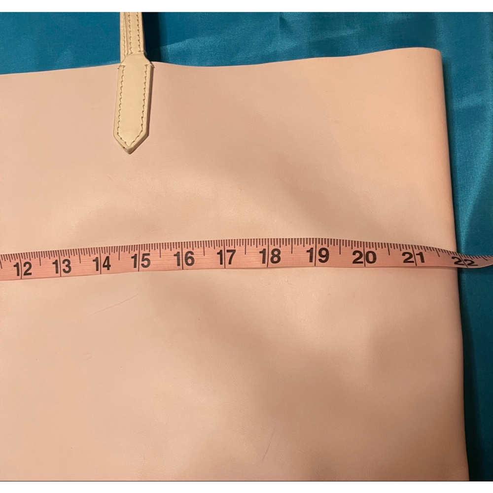 Gorgeous Givenchy Pale Pink Leather Tote Bag with Pouch Large - Picture 13 of 16